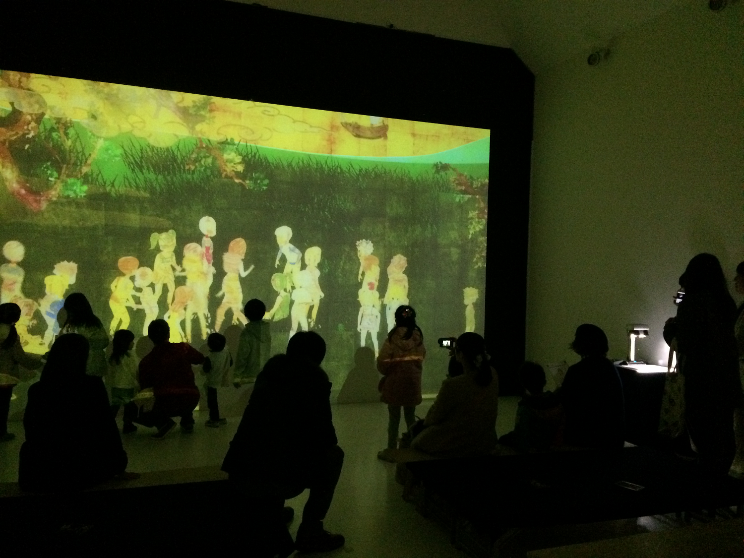 チームLab お絵かきピープル